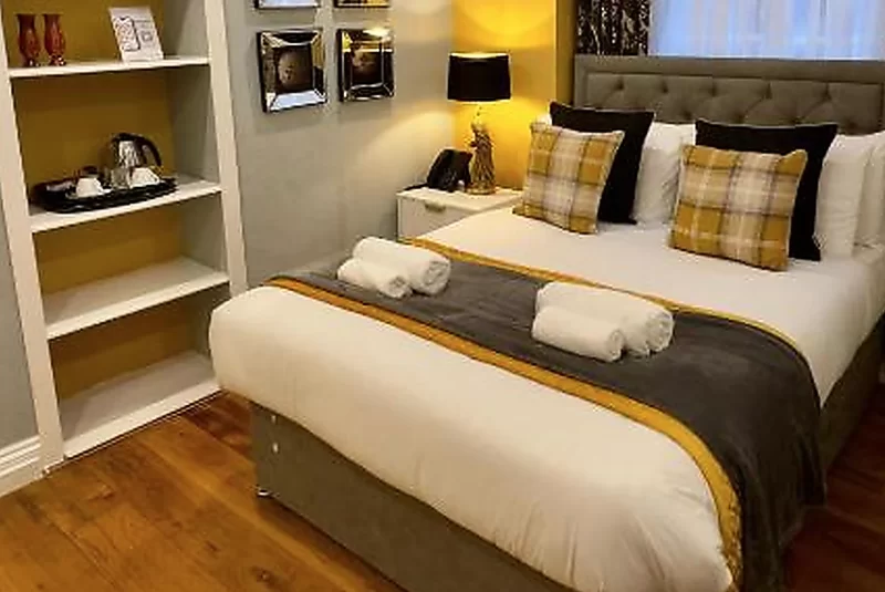 Piccolino Hyde Park Hotel Piccolino Hyde Park Hotel